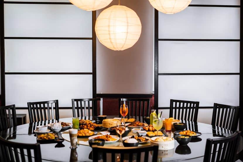 Mâncare chinezească delicioasă și autentică, servită într-un ambient elegant la Restaurant Shanghai.